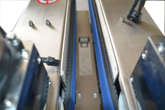 Clamp conveyor dây chuyền bên conveyor tần số biến đổi điều chỉnh tốc độ